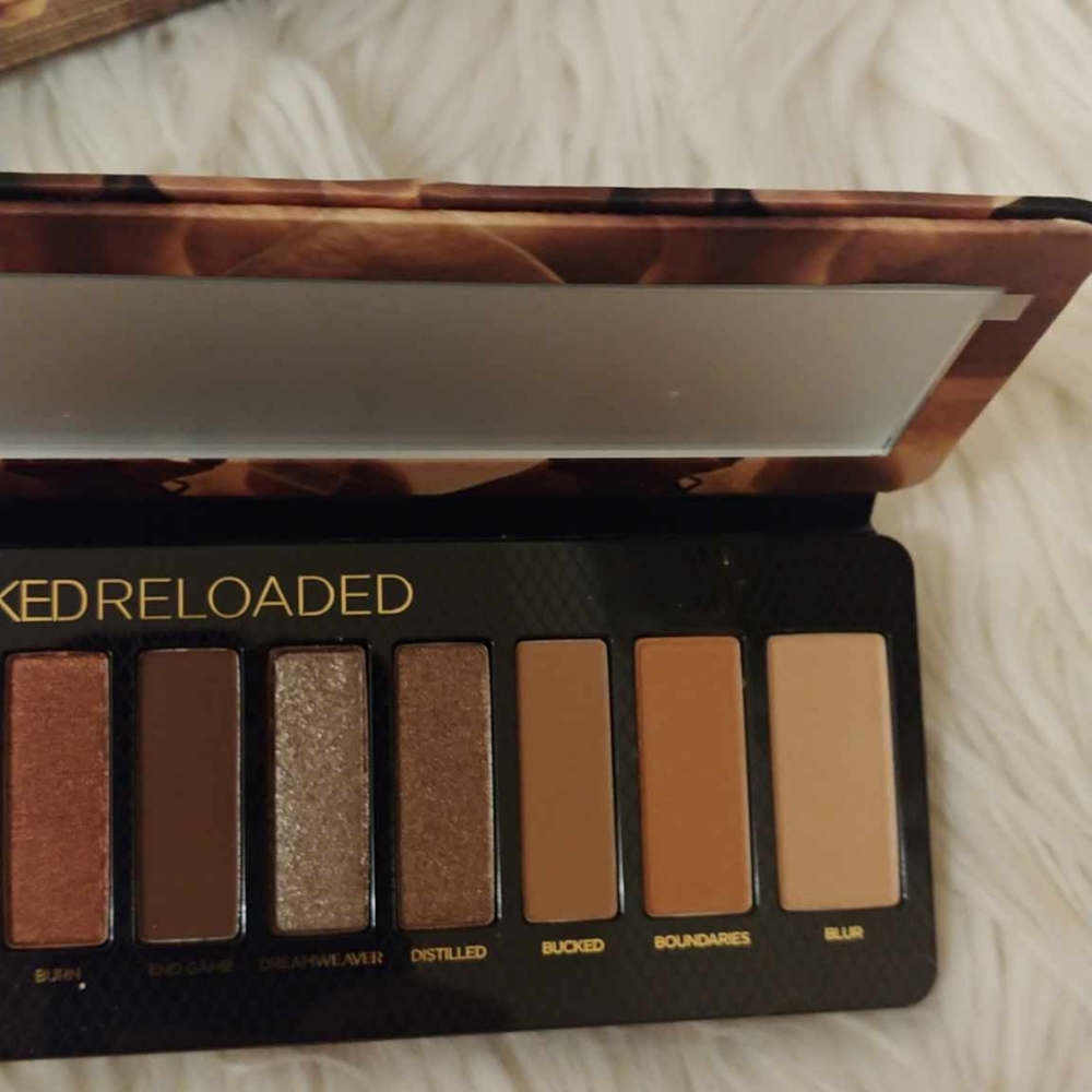 💖FIRM! URBAN DECAY NAKED RELOADED EYESHADOW PALETTE - Picture 16 of 16